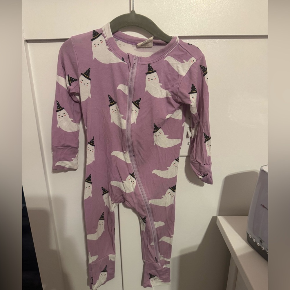 Spearmint baby, purple ghost convertible sleeper, 12-18 months